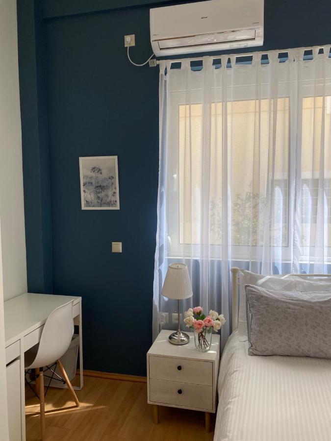 Elegant Glyfada Apartment-Private Garden-Near Metro أثينا المظهر الخارجي الصورة